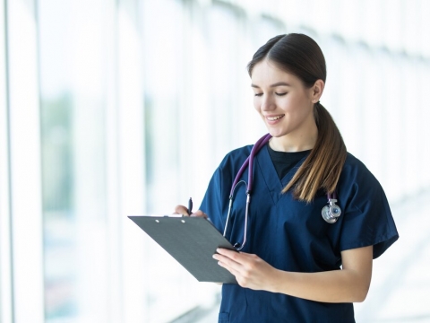 Curso de Auxiliar de Enfermería